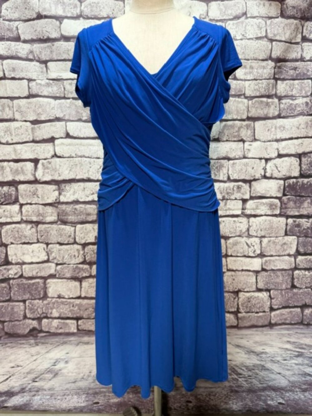 B-Slim Blue Cross Over Front Dress Size L